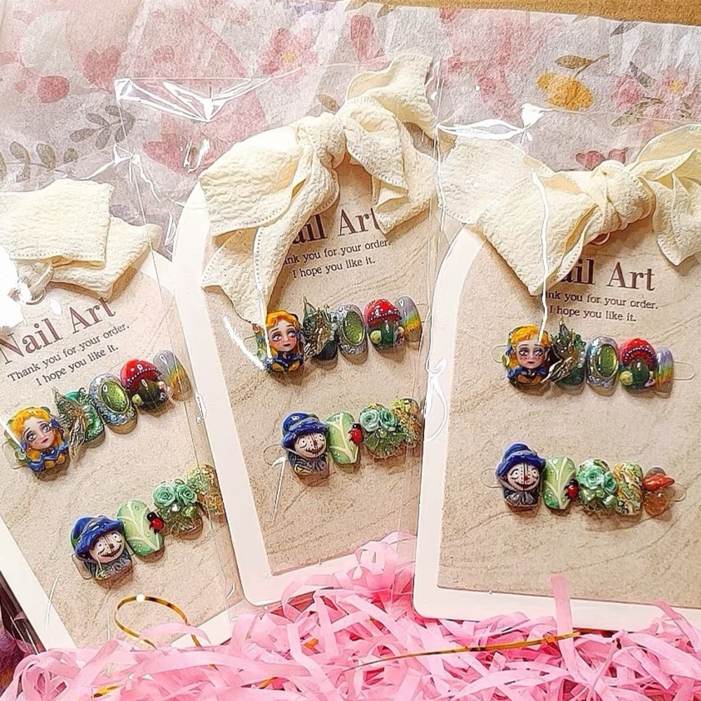 Handcrafted Character Nail Art Set (S/M/L)